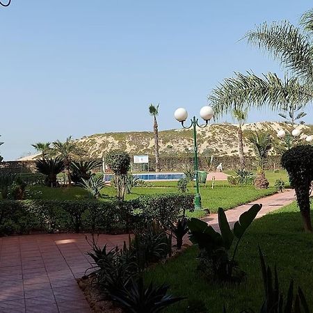 Appartement Avec Piscine Proche De La Plage Mohammedia Exterior photo