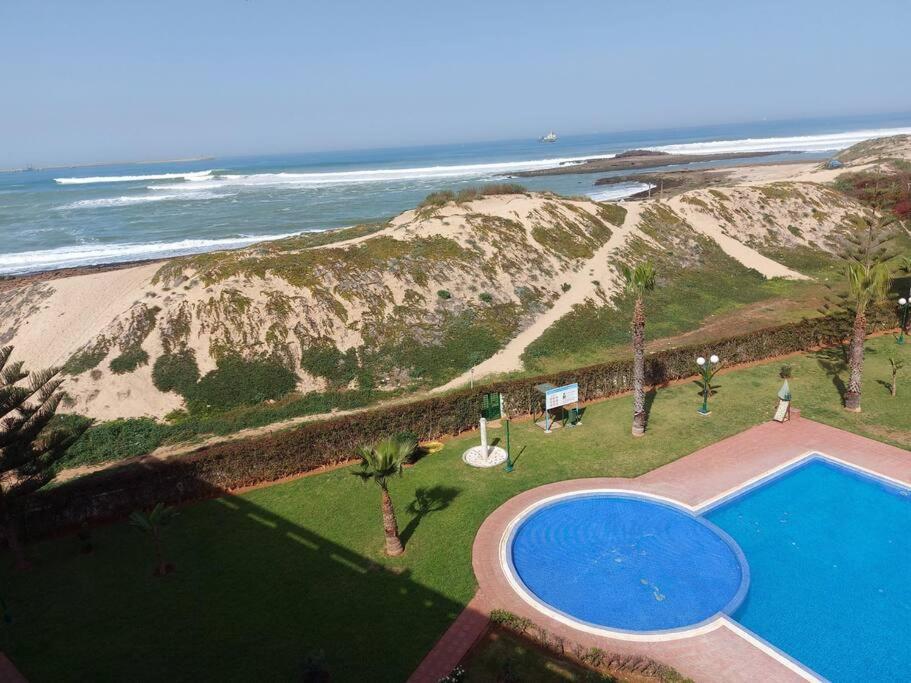 Appartement Avec Piscine Proche De La Plage Mohammedia Exterior photo